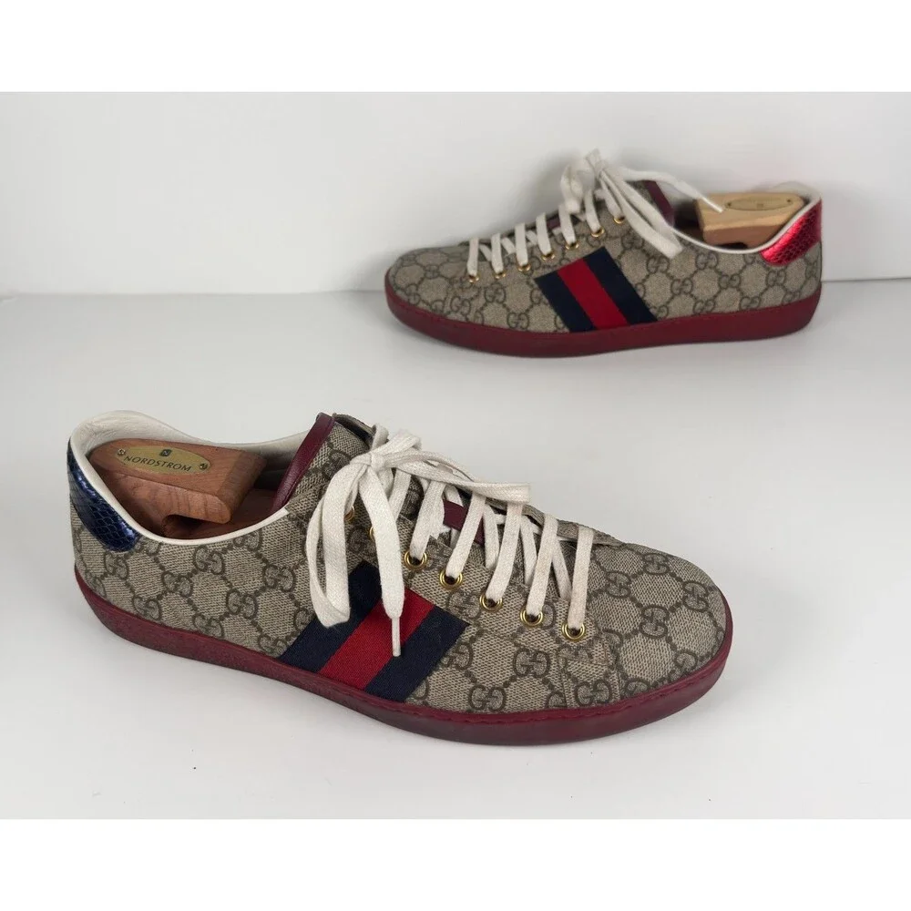 Gucci Men’s Ace GG Supreme Low Top Beige w/ Red Bottom Sole Size 9G US 9.5